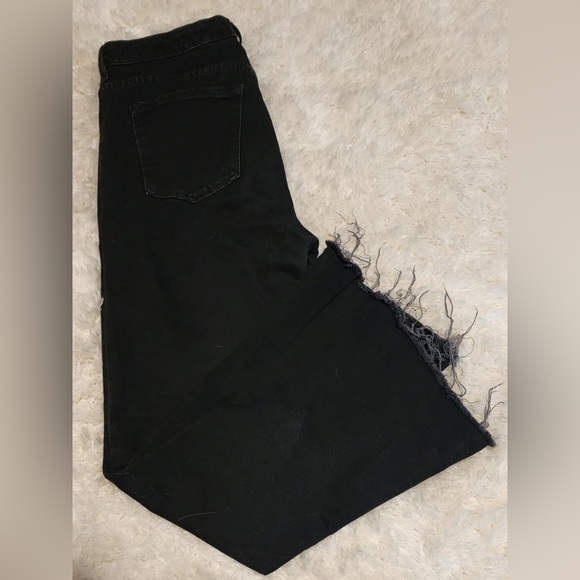 H&M &DENIM Black Stretch High-rise Flare Leg Raw hem Denim Jean Sz. 30x27 1/2 ** - Picture 5 of 7